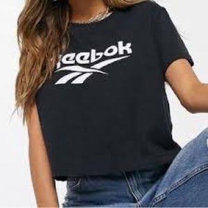 Reebok logo cropped tee